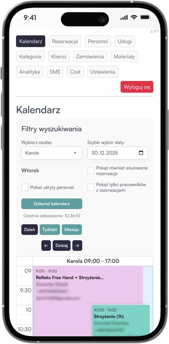 Kalendarz zespołu w SoulConnect na telefonie (przykład salonu fryzjerskiego)
