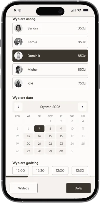 Ekran rezerwacji SoulConnect na telefonie: wybór osoby, daty i godziny (przykład salonu fryzjerskiego)